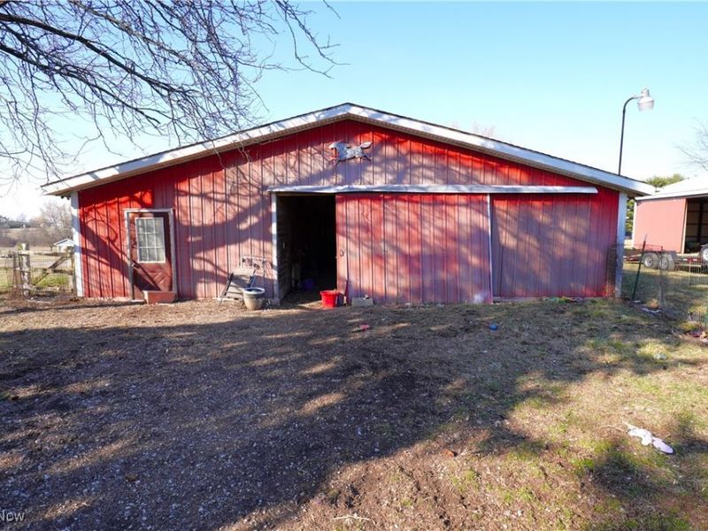 3390 Meese Road NE, Louisville, OH 44641 Photo 22
