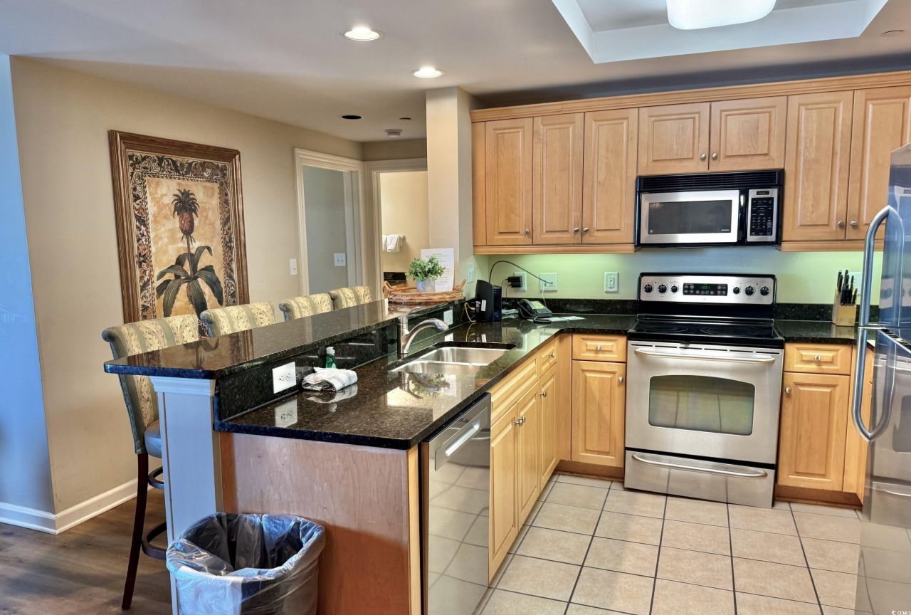 9994 Beach Club Dr. Photo 14