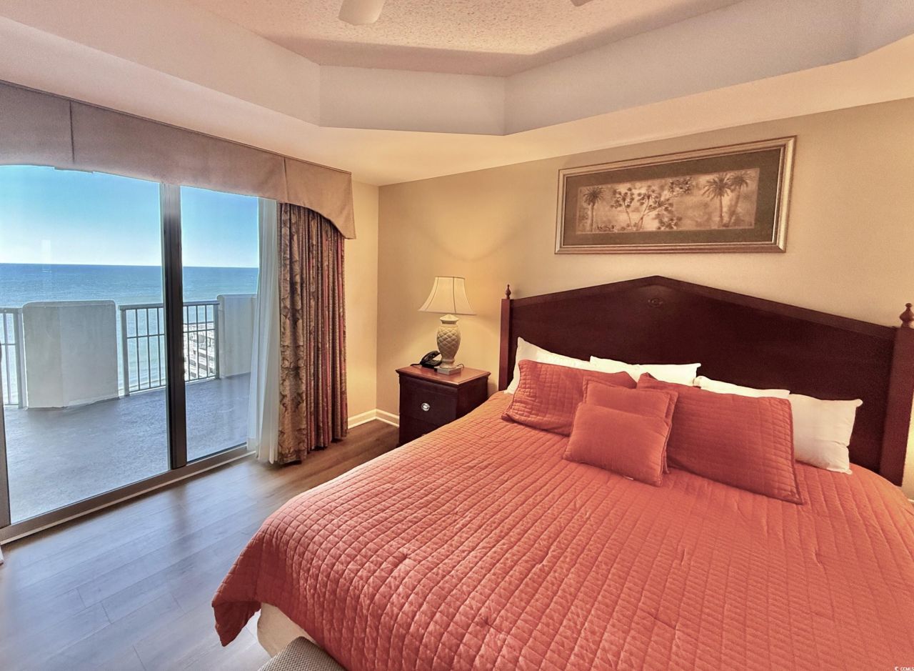 9994 Beach Club Dr. Photo 17