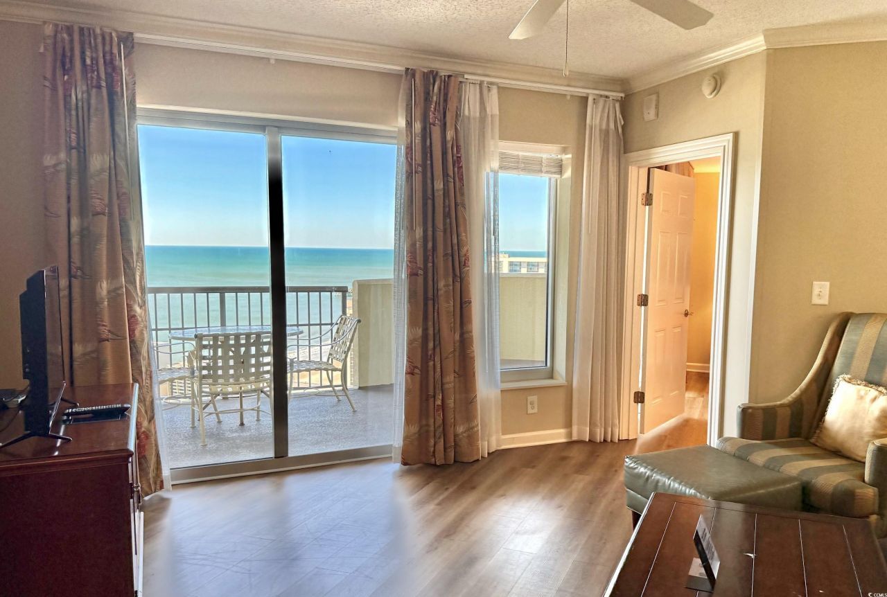 9994 Beach Club Dr. Photo 5