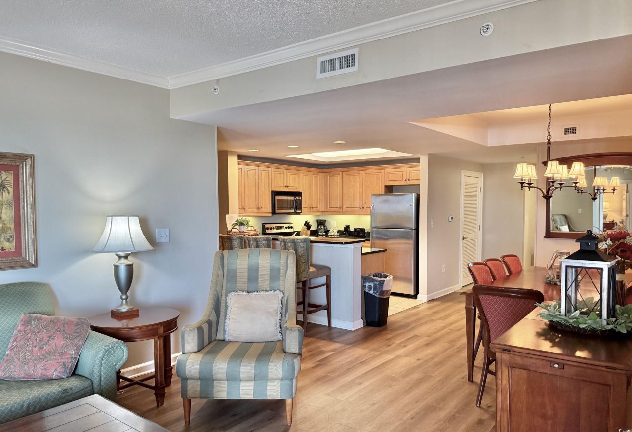 9994 Beach Club Dr. Photo 9