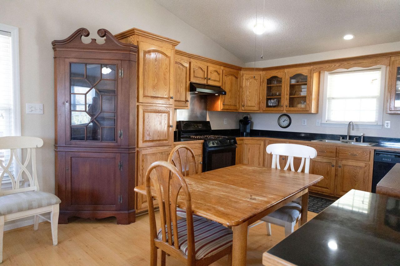 16 Baldwin Lane Photo 13