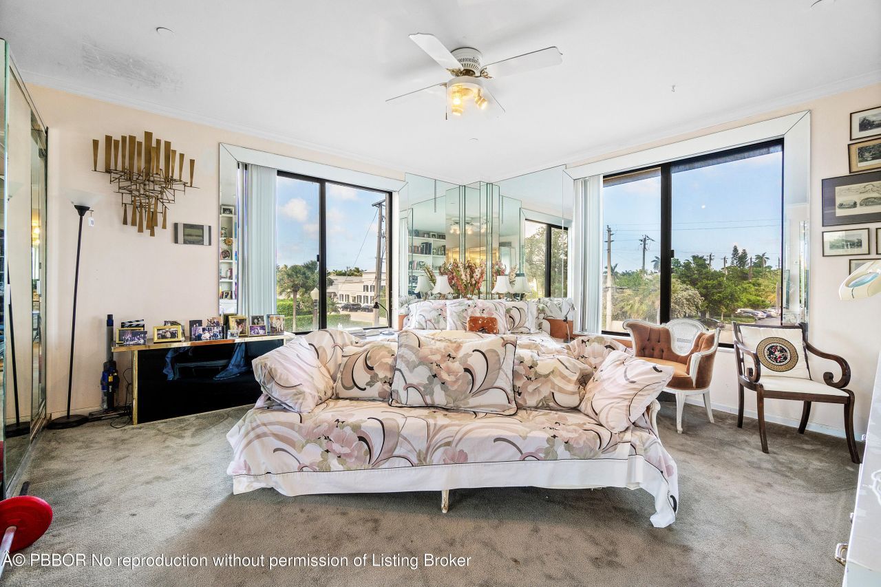 150 Bradley Place, Unit 101, Palm Beach, FL 33480 Photo