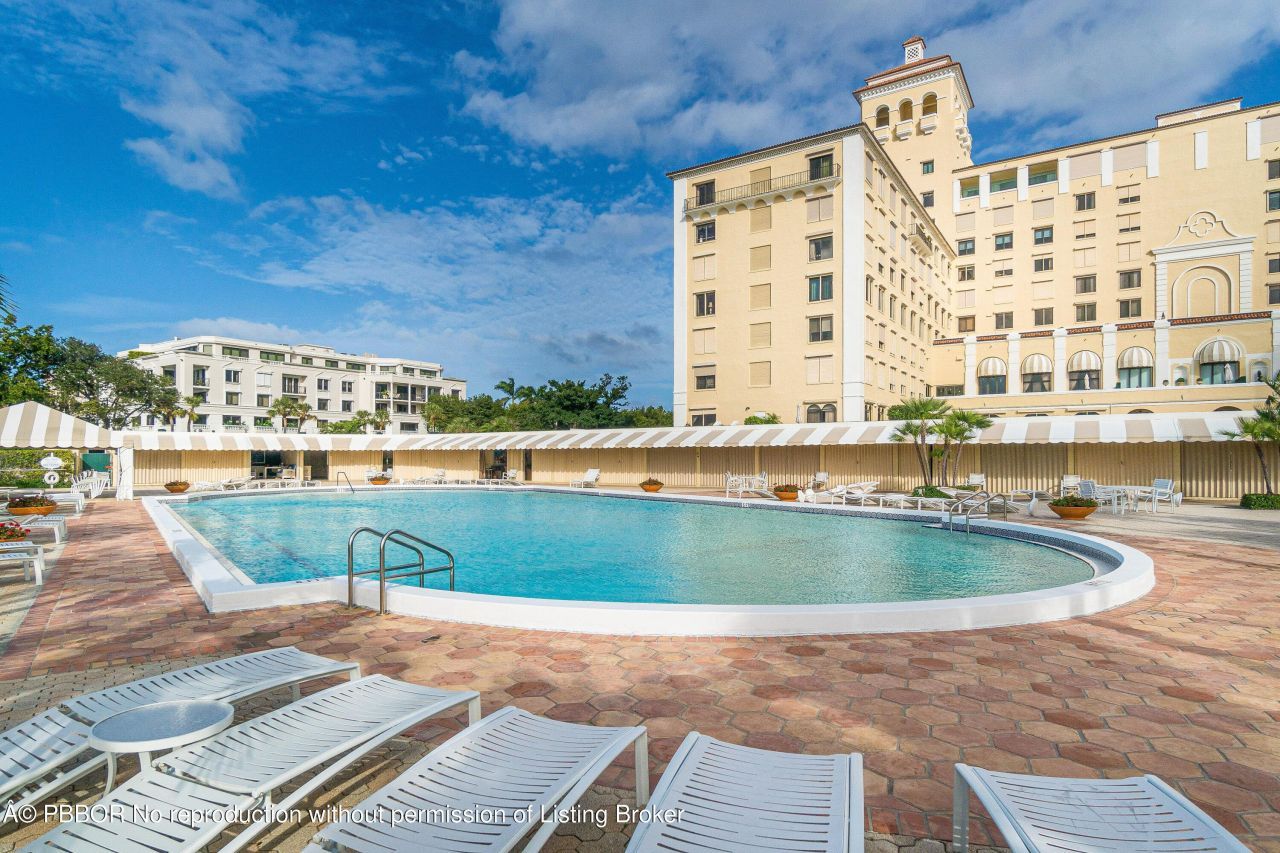 150 Bradley Place, Unit 101, Palm Beach, FL 33480 Photo