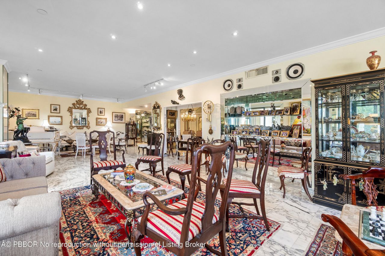 150 Bradley Place, Unit 101, Palm Beach, FL 33480 Photo