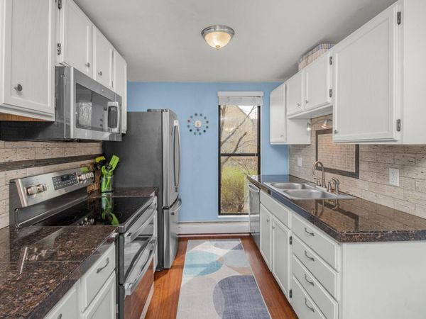 1801 Elliot Avenue, Unit 5, Minneapolis, MN 55404