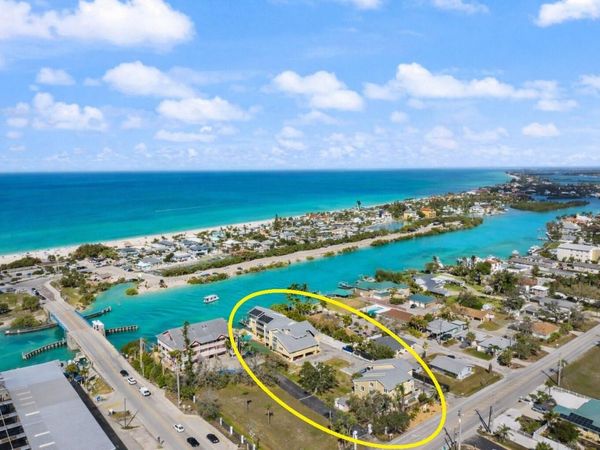 109 BAYSHORE ROAD, Unit 10, NOKOMIS, FL 34275