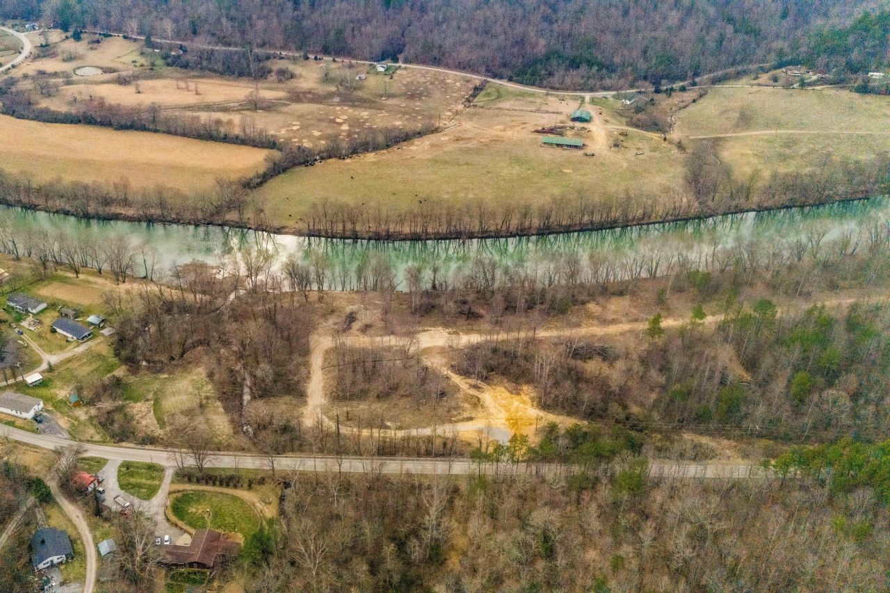 9999 Red Bird Road, Williamsburg, KY 40769 Main Photo