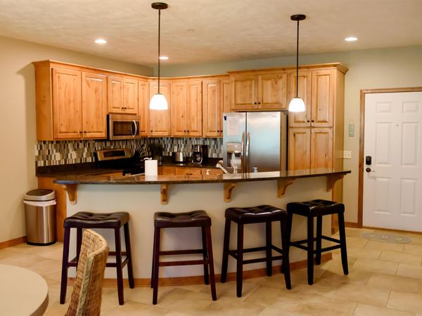 425 240th Avenue, Unit 201, Arnolds Park, IA 51331