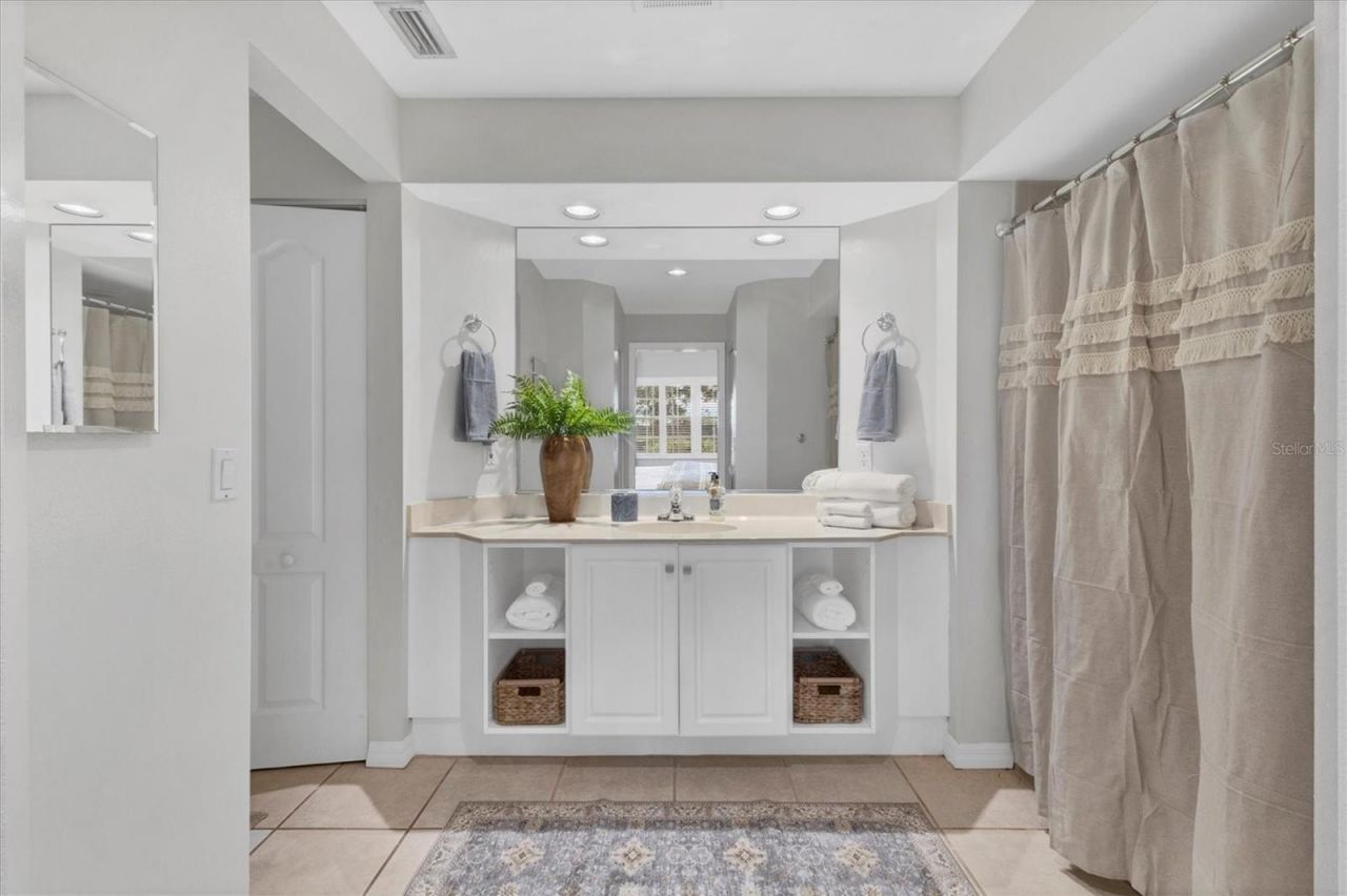 3702 54th Drive W, Unit 103, Bradenton, FL 34210 Photo