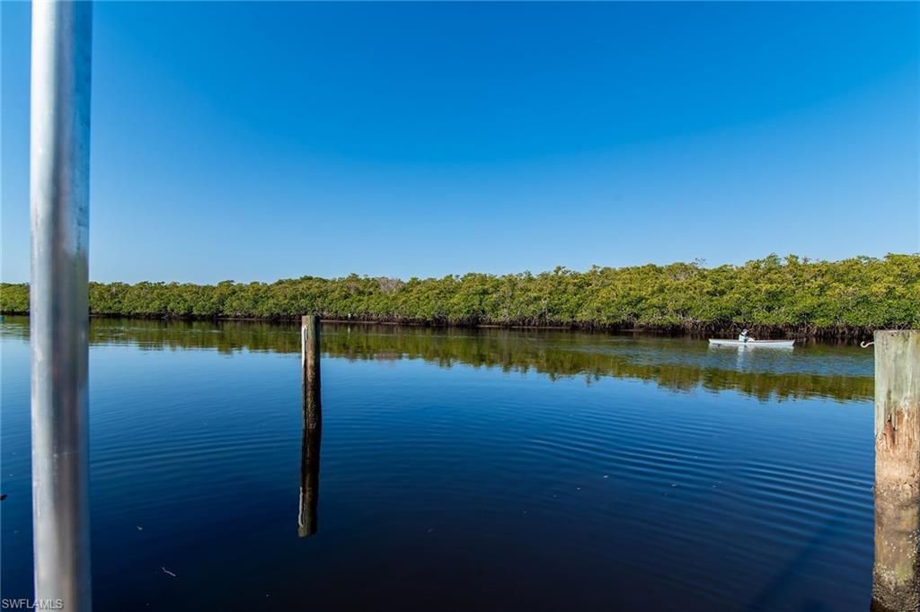 194 Newport Dr, Unit 903, Naples, FL 34114 Photo