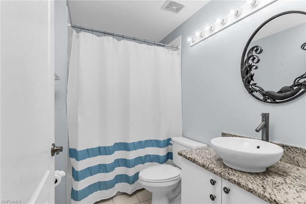 194 Newport Dr, Unit 903, Naples, FL 34114 Photo