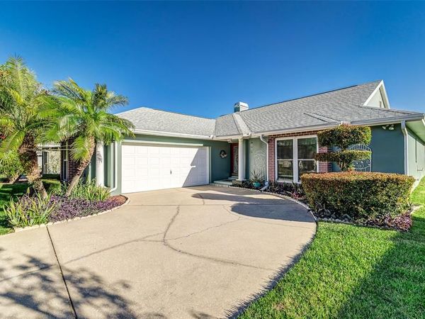 1452 GRAND CAYMAN CIRCLE, WINTER HAVEN, FL 33884