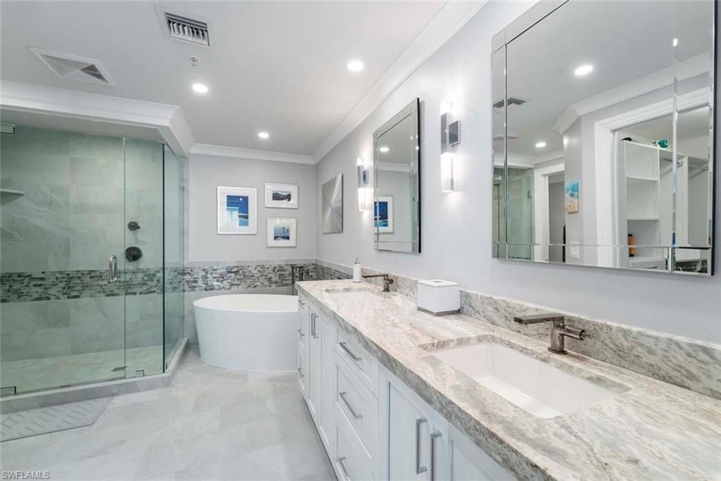 260 Barefoot Beach Blvd, Unit 303, Bonita Springs, FL 34134 Photo