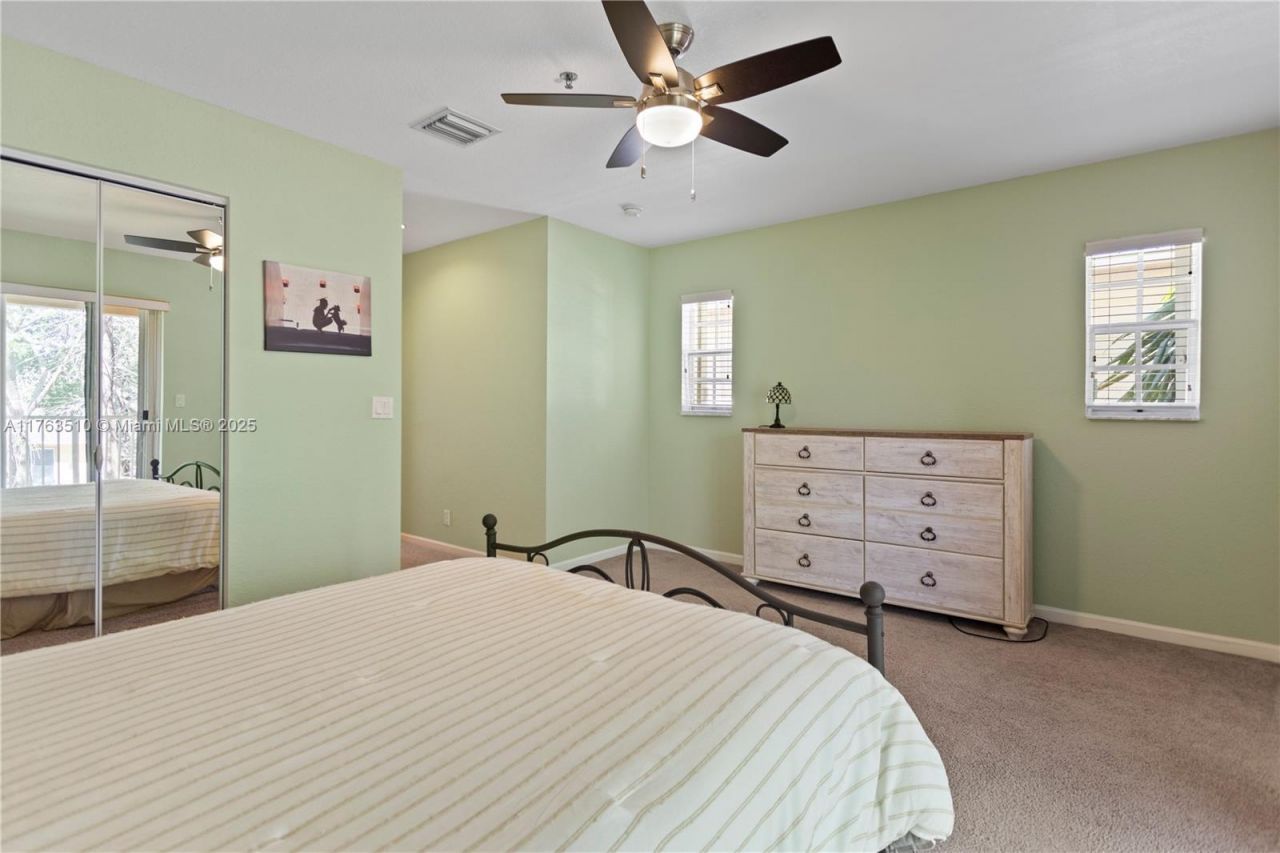 4650 SW 75th Way, Davie, FL 33314 Photo