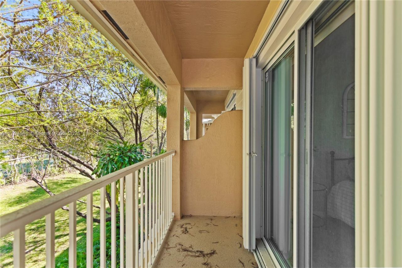 4650 SW 75th Way, Davie, FL 33314 Photo