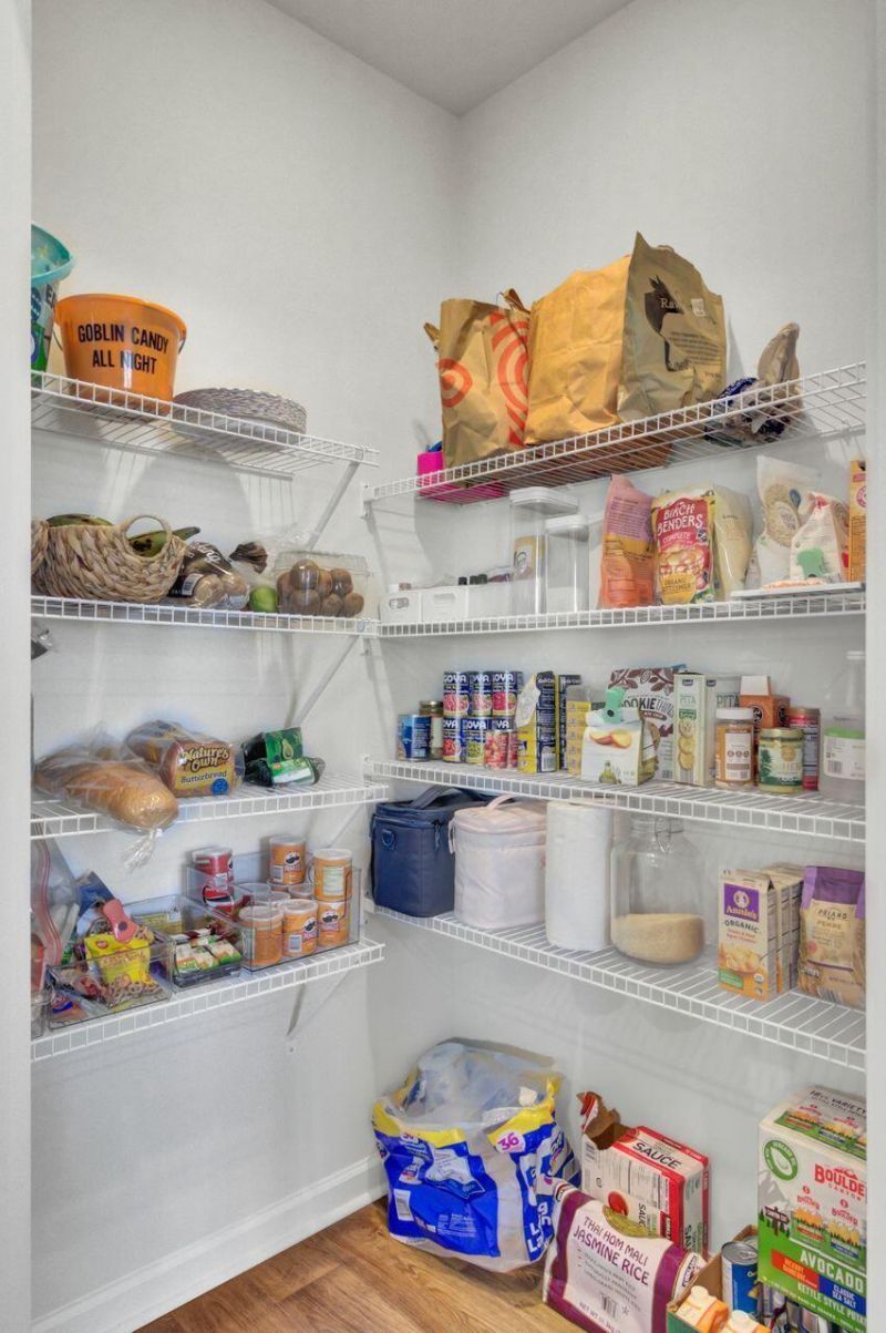 202 N Light Way Photo 17