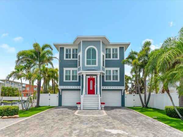 2300 AVENUE B, BRADENTON BEACH, FL 34217