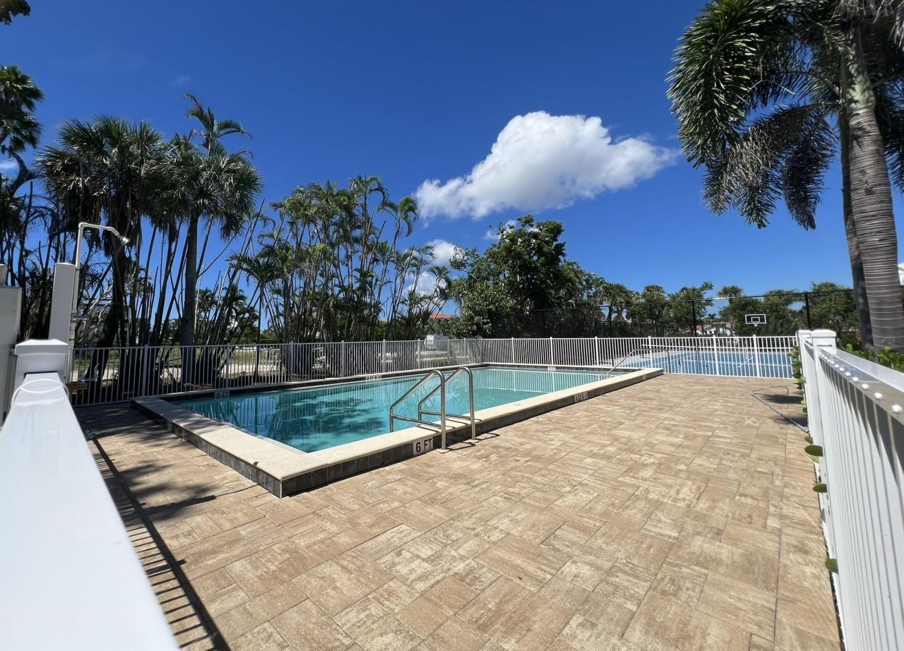 3015 W Gulf Dr, Unit 102, Sanibel, FL 33957 Photo