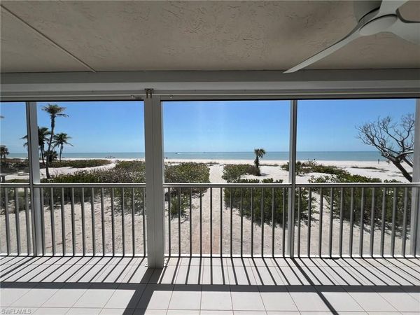 3015 W Gulf DR, Unit 102, SANIBEL, FL 33957