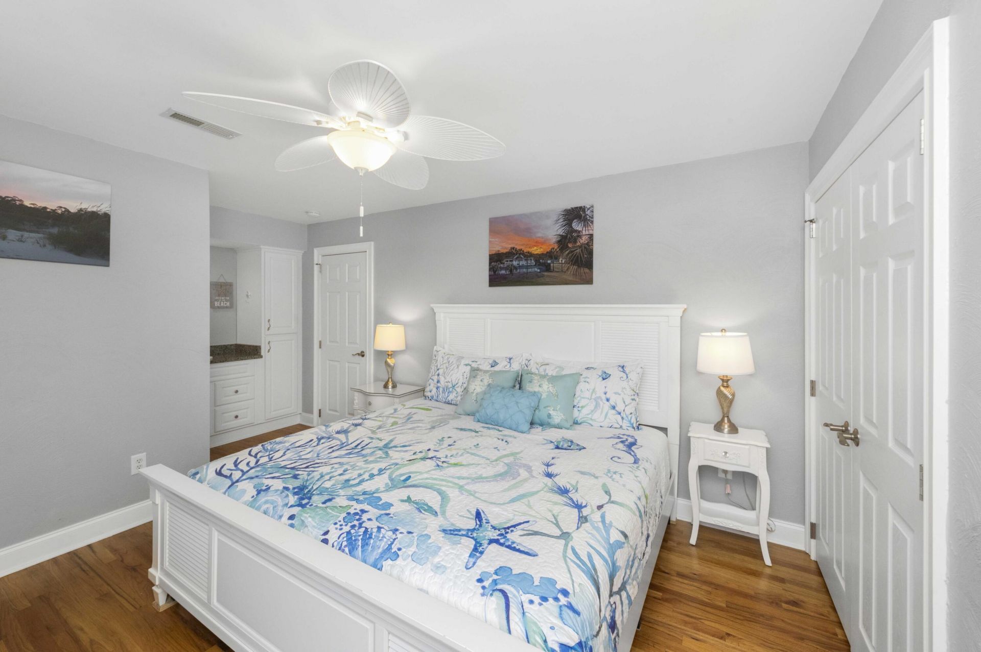 1638 Live Oak Park Photo 10