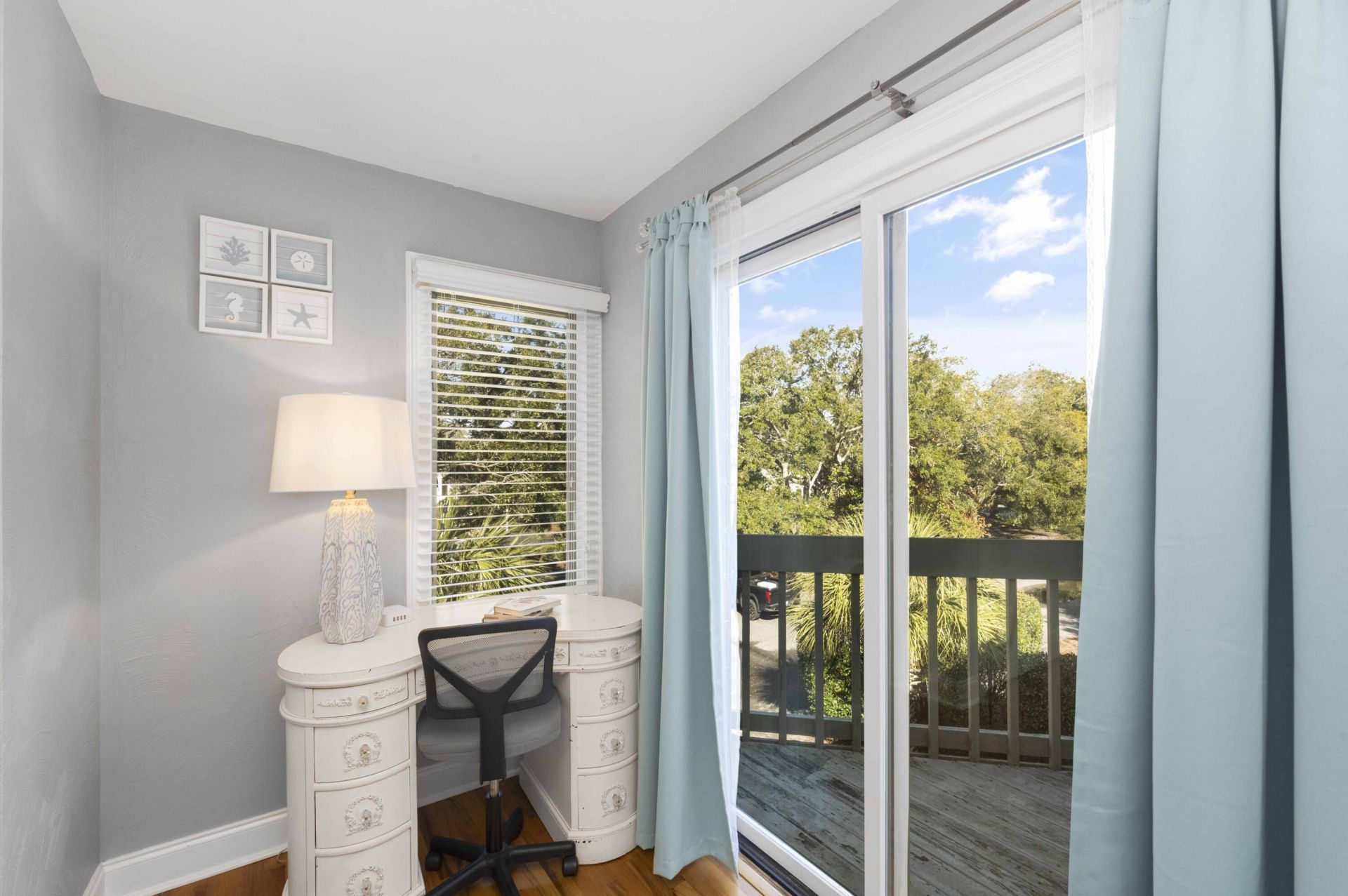 1638 Live Oak Park Photo 13