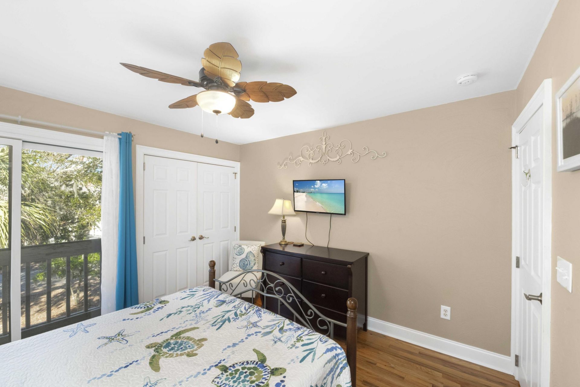1638 Live Oak Park Photo 16