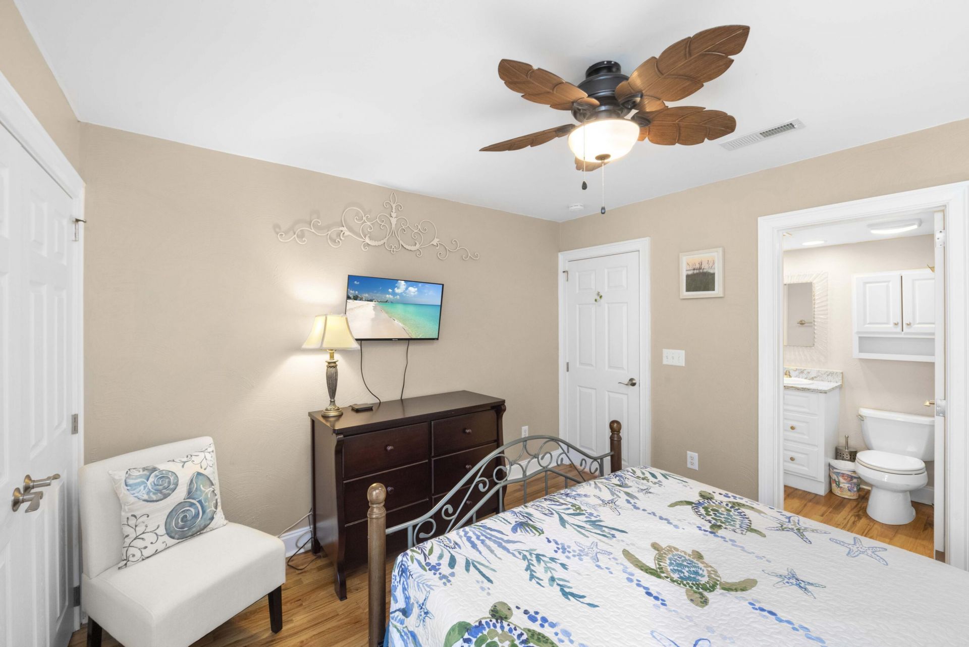 1638 Live Oak Park Photo 18