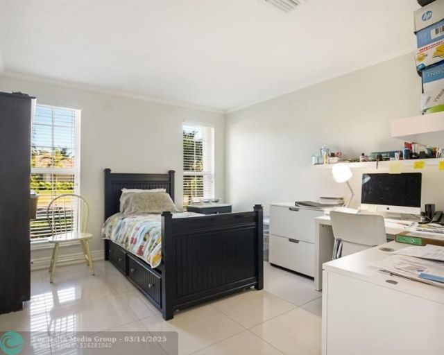 906 NW 83rd Drive, Coral Springs, FL 33071 Photo