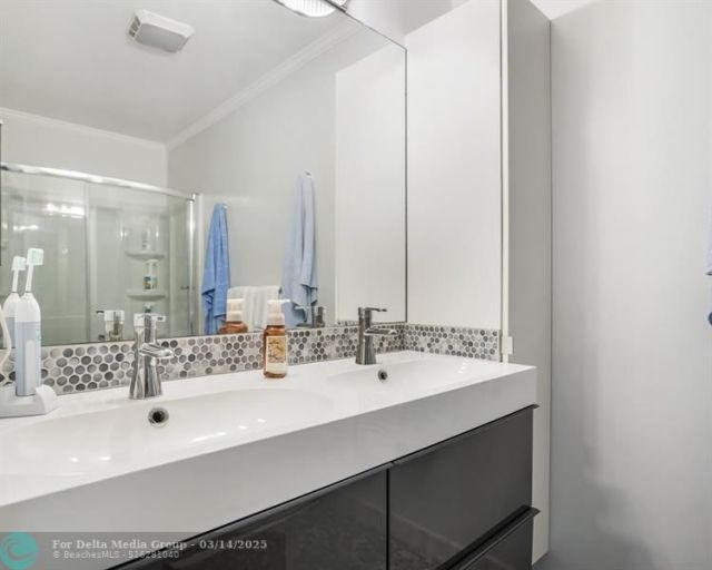 906 NW 83rd Drive, Coral Springs, FL 33071 Photo