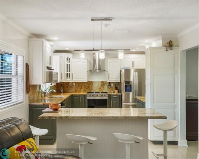 906 NW 83rd Drive, Coral Springs, FL 33071 Photo