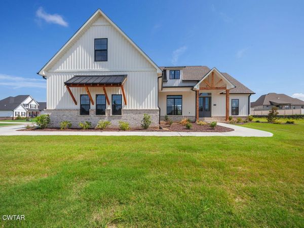 140 Providence Drive, Medina, TN 38355