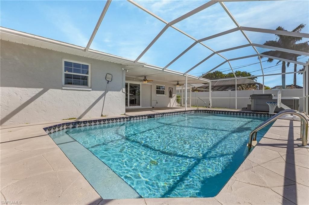 116 1st St, Bonita Springs, FL 34134 Photo