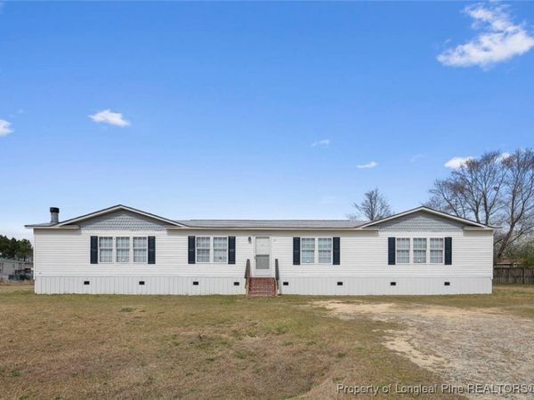 25 Remines Court, Parkton, NC 28371