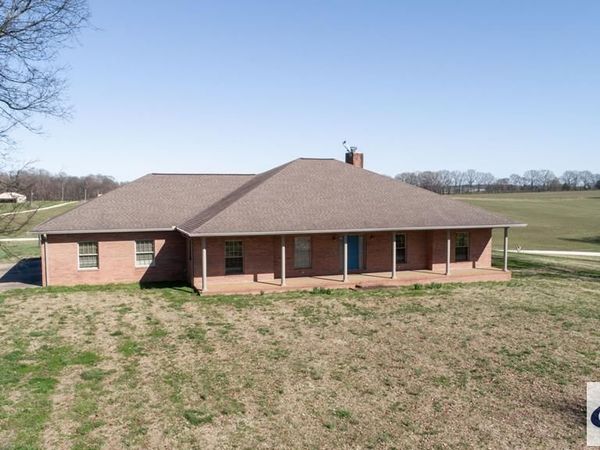 1117 Nobles Road, Paris, TN 38242
