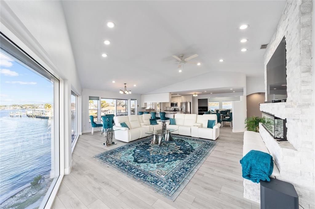 2243 N Kings Cove Point, Crystal River, FL 34429 Photo