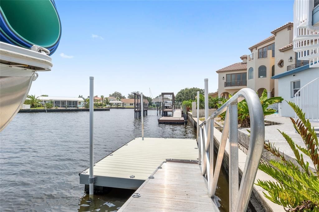 2243 N Kings Cove Point, Crystal River, FL 34429 Photo