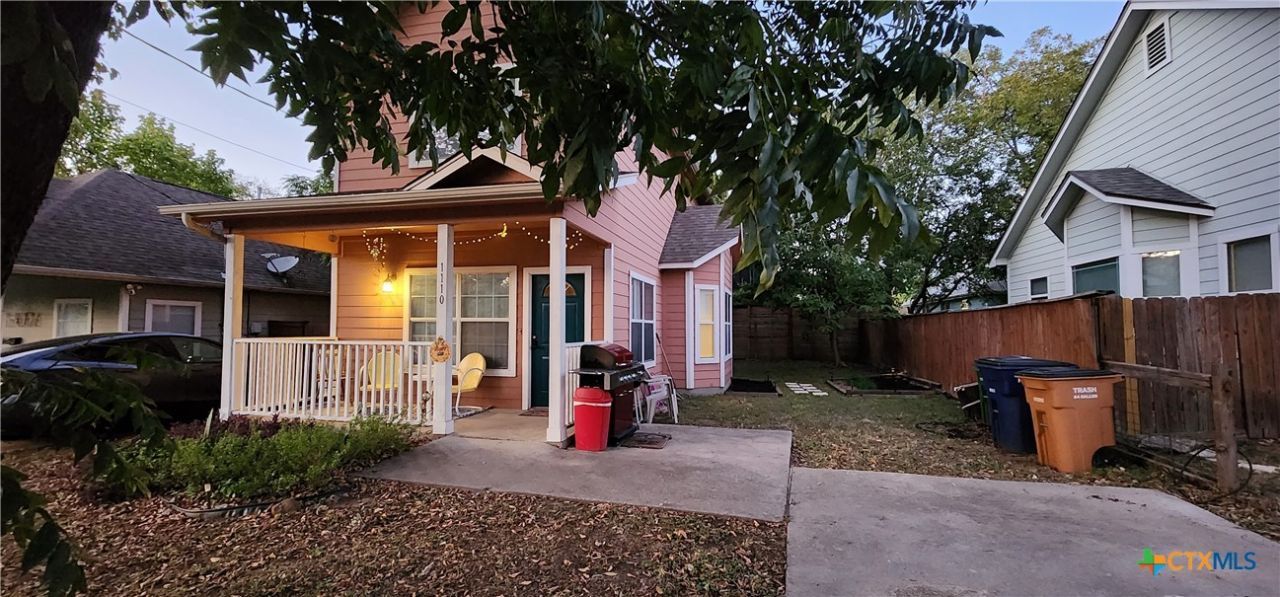 1110 Juniper Street, Austin, TX 78702 Main Photo