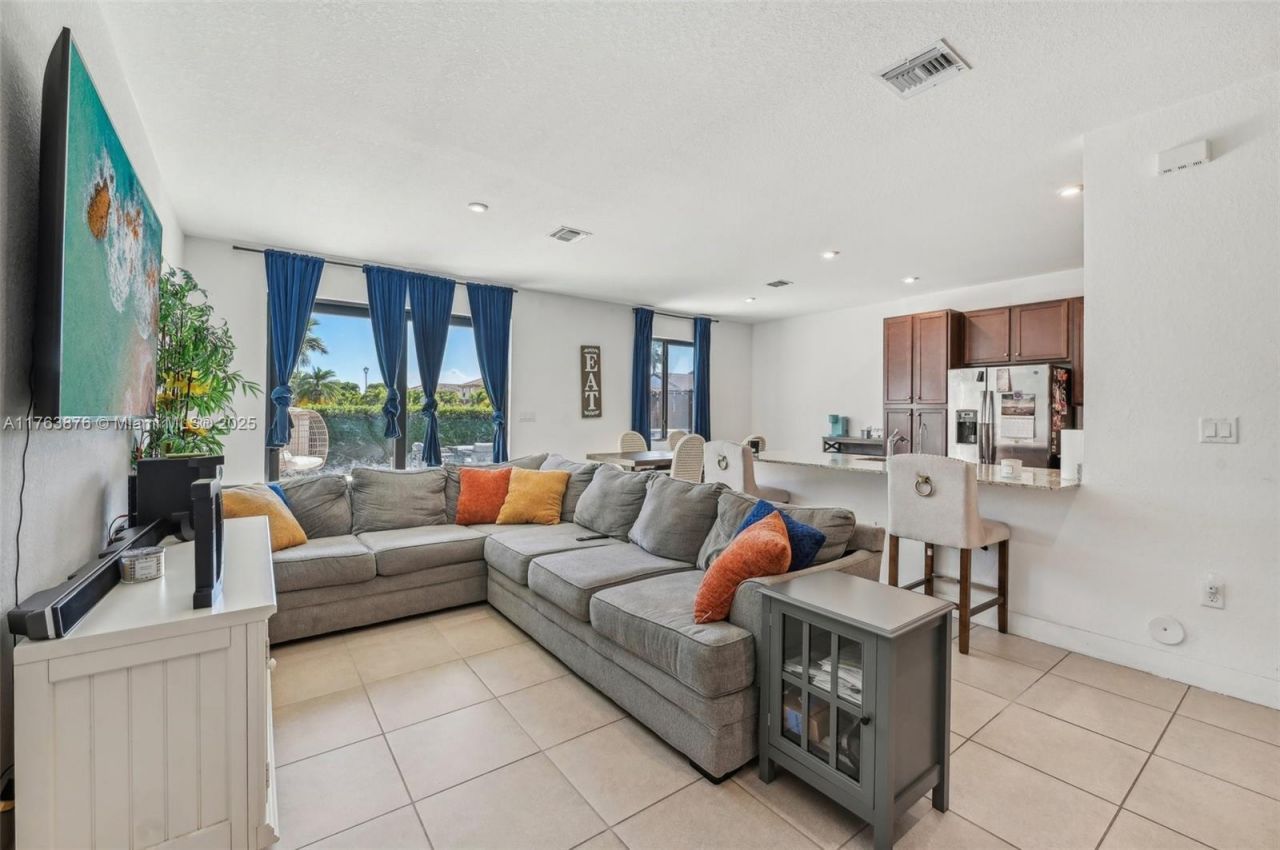 10850 SW 235th Ln, Homestead, FL 33032 Photo