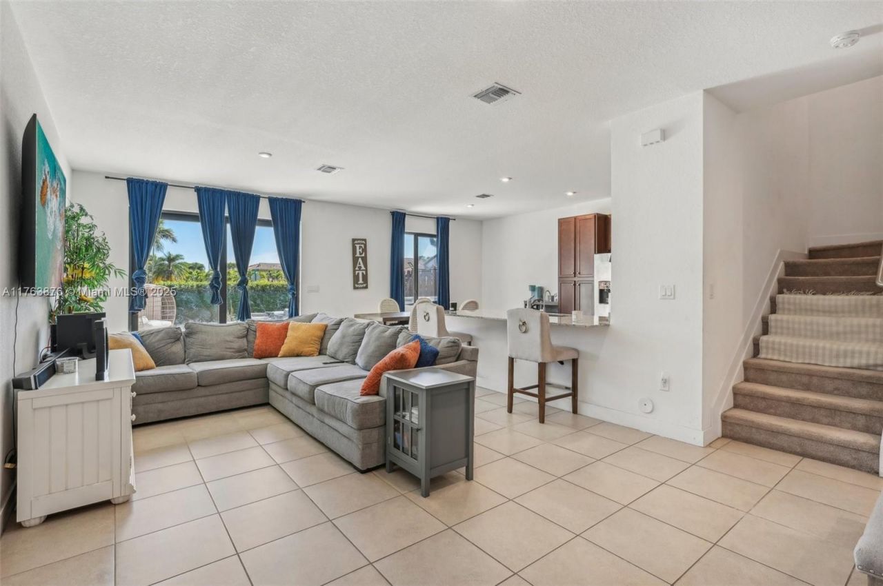10850 SW 235th Ln, Homestead, FL 33032 Photo