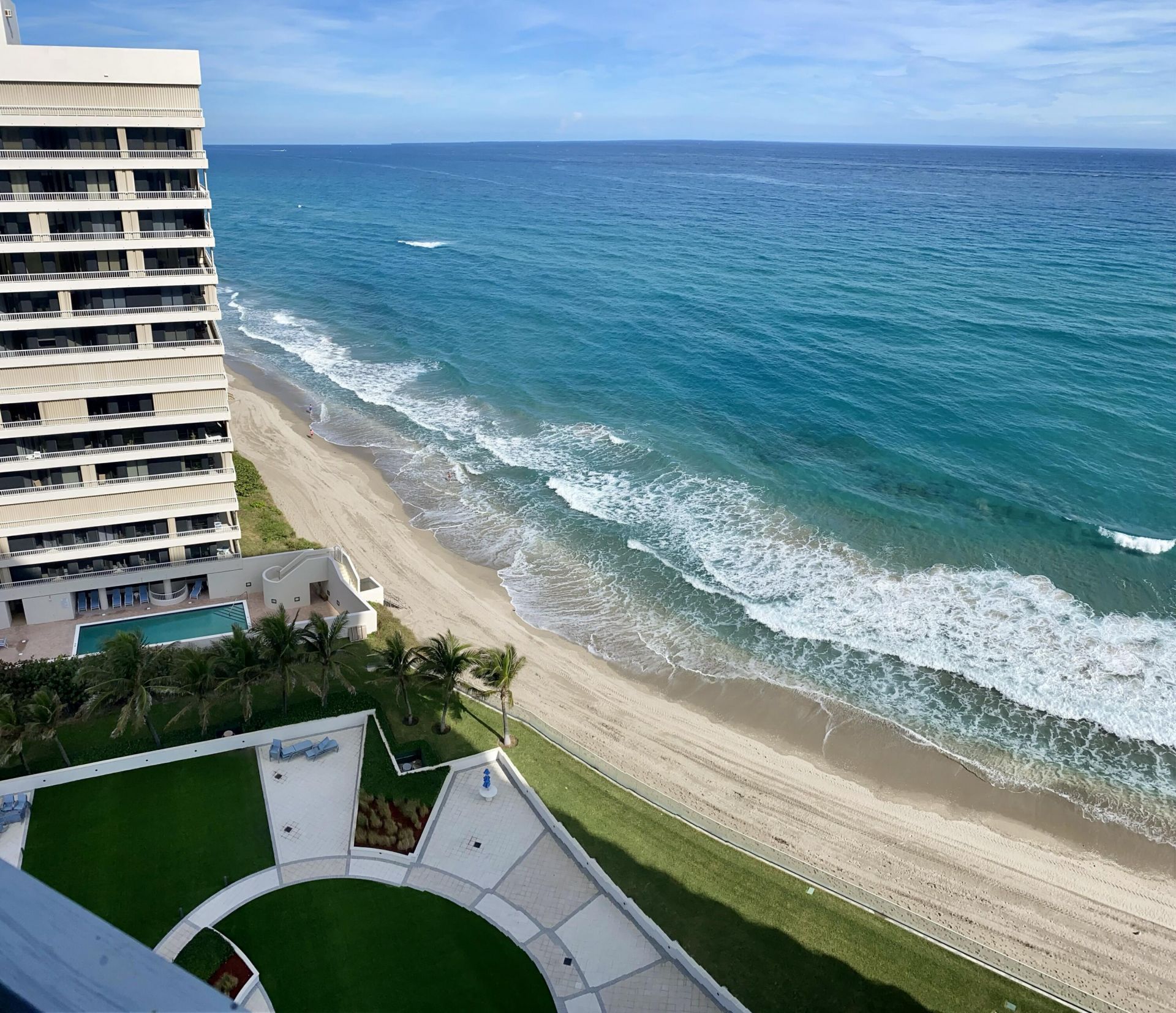 5200 N Ocean Drive, Unit 1503, Singer Island, FL 33404 Photo