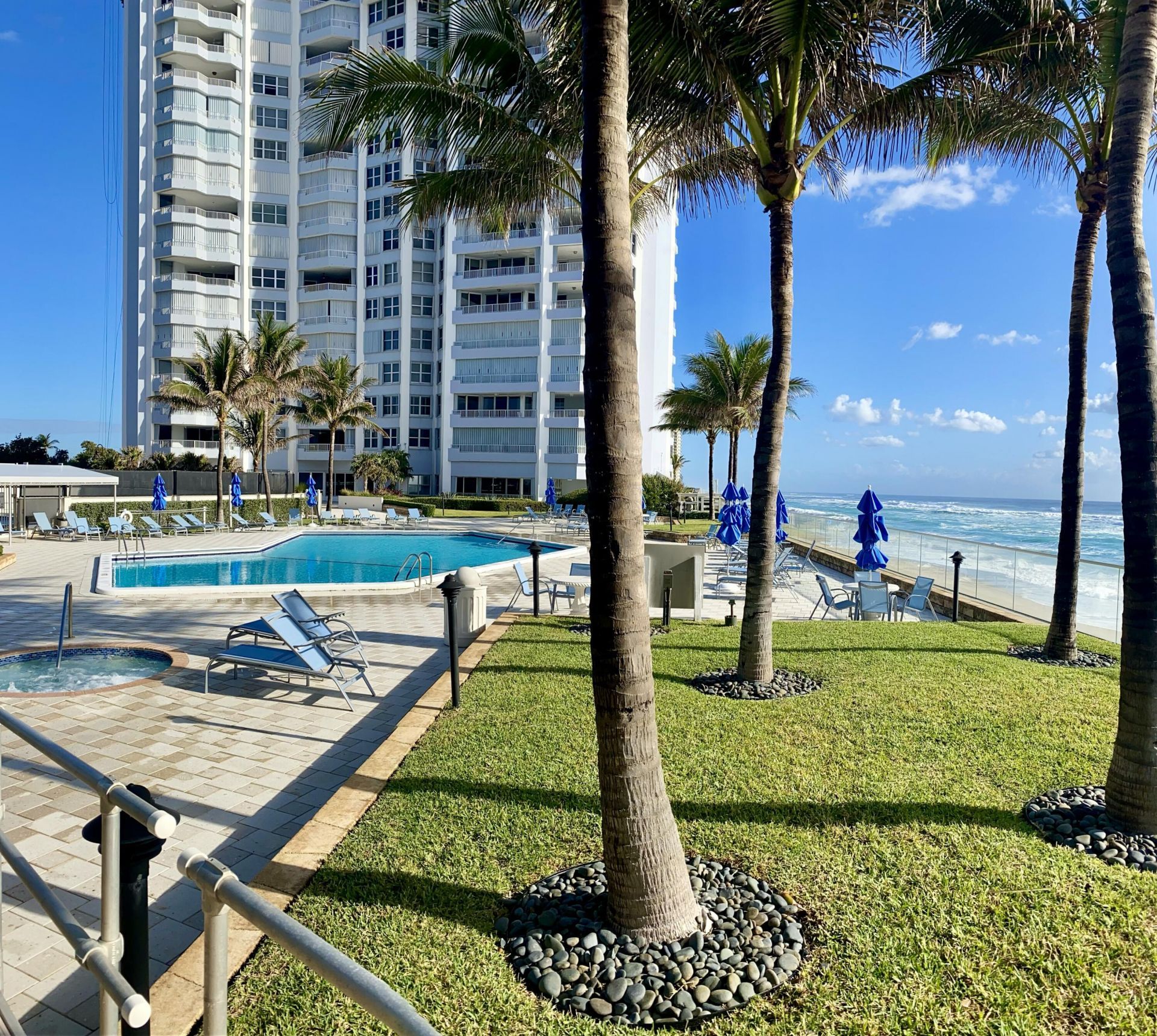 5200 N Ocean Drive, Unit 1503, Singer Island, FL 33404 Photo