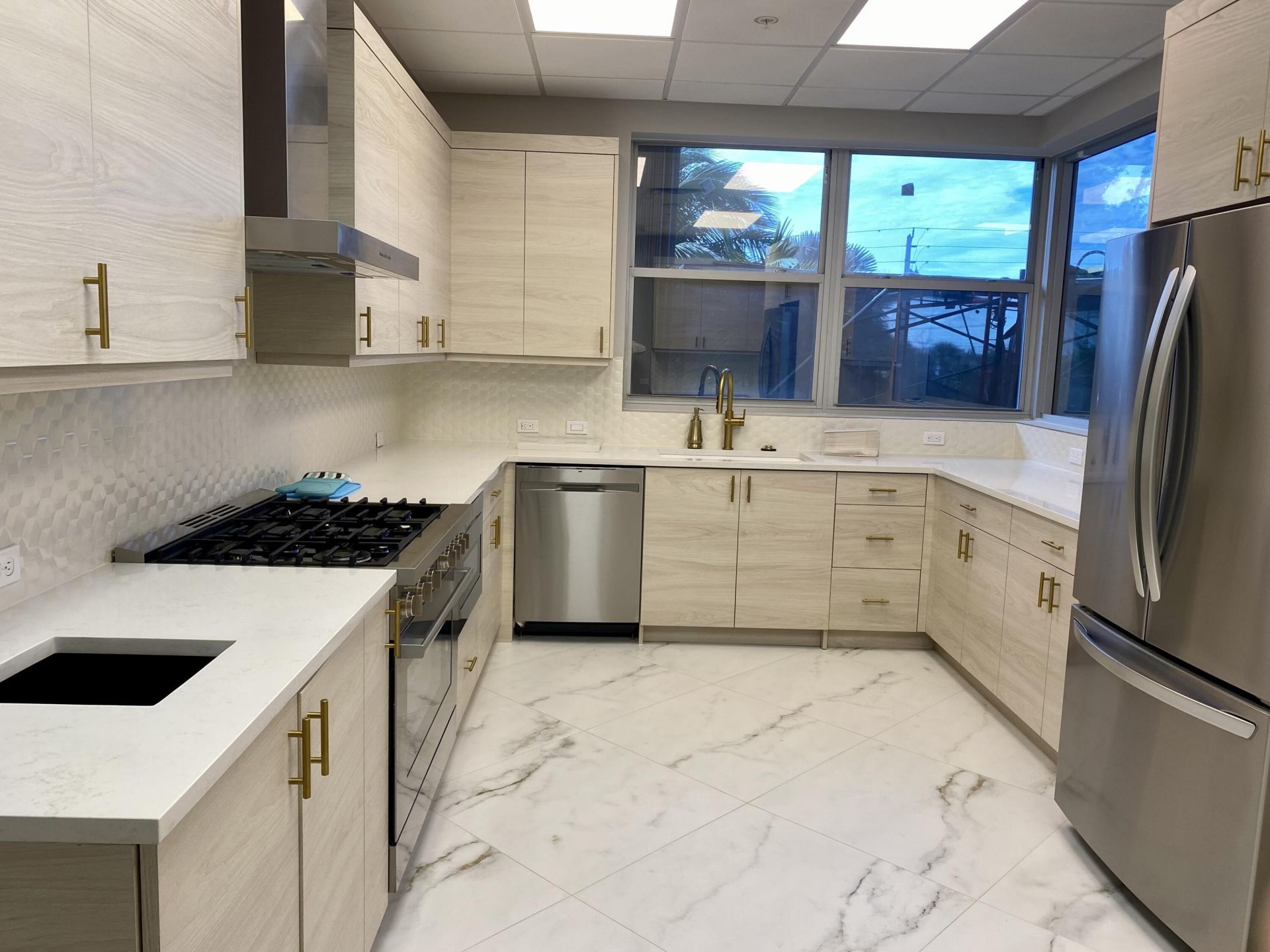 5200 N Ocean Drive, Unit 1503, Singer Island, FL 33404 Photo