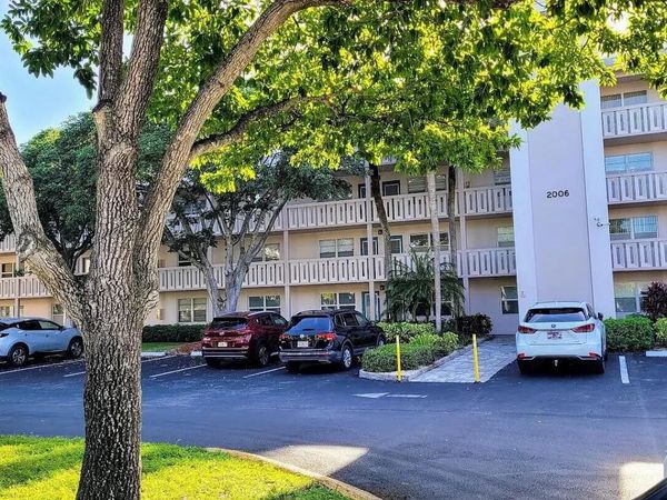 2006 Granada Drive, Unit K3, Coconut Creek, FL 33066