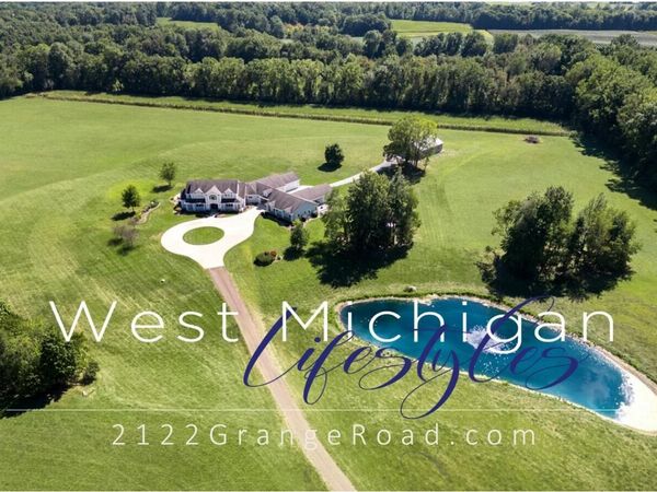2122 Grange Road, Buchanan, MI 49107