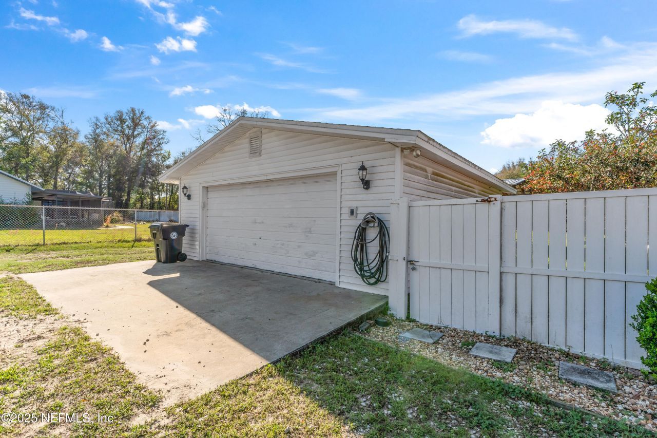 2113 State Road 16 W, Green Cove Springs, FL 32043 Photo