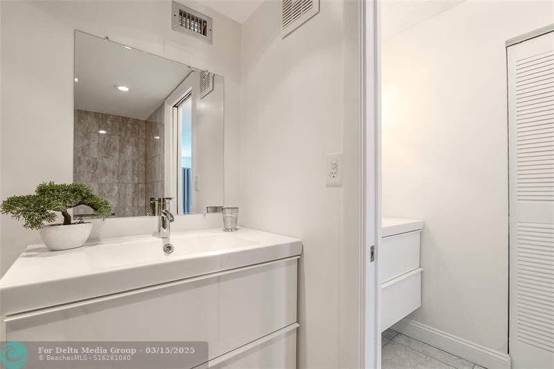 6100 NW 44th Street, Unit 307, Lauderhill, FL 33319 Photo