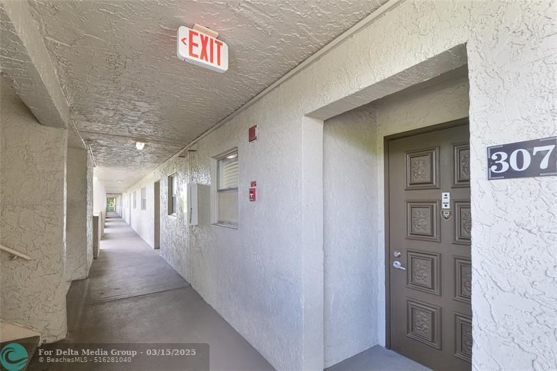 6100 NW 44th Street, Unit 307, Lauderhill, FL 33319 Photo
