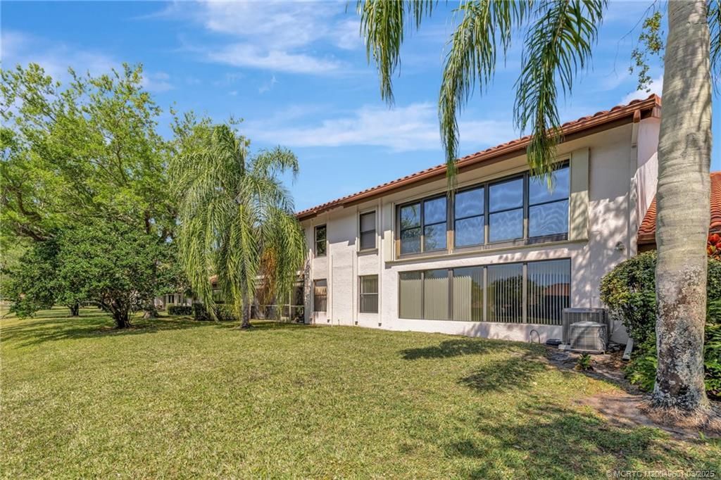 6040 SE Martinique Drive, Unit 102, Stuart, FL 34997 Photo