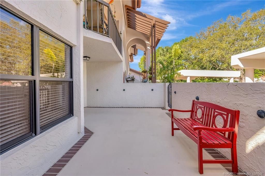 6040 SE Martinique Drive, Unit 102, Stuart, FL 34997 Photo